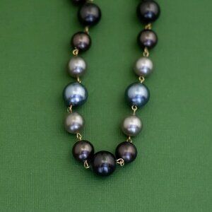 16 inch, Vintage Multi Tone Ball Beads Choker Necklace by Sarah Coventry - K34